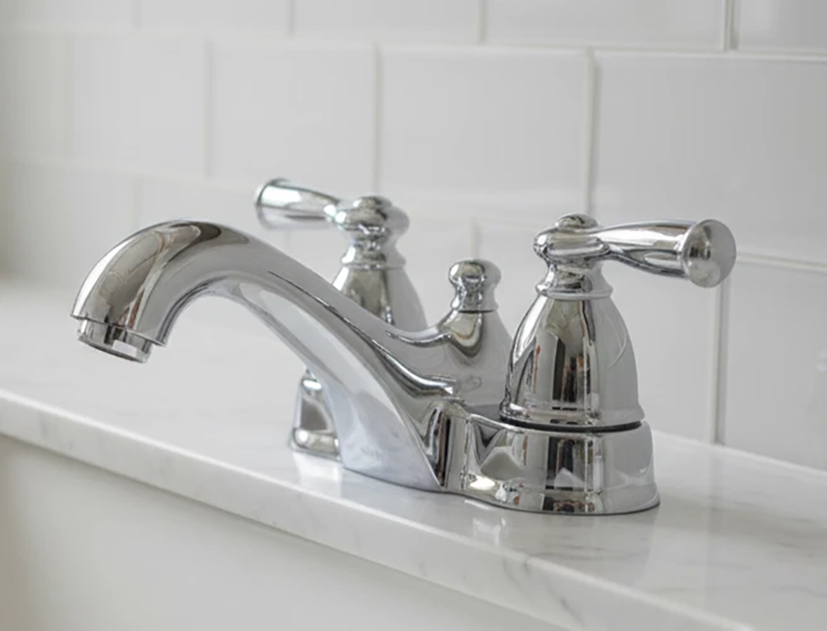 Moen Banbury WS84912 Two-Handle Centerset Bathroom Faucet